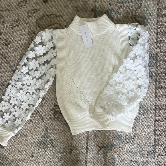 French Connection White Floral Lace Sweater, Small - Picture 4 of 6